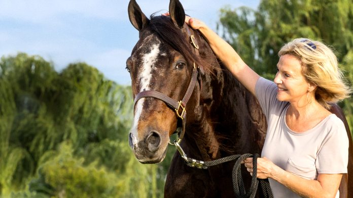 Purina Animal Nutrition Announces Desire for Every Horse in America to Achieve Optimal Body Condition - Plaid Horse Magazine