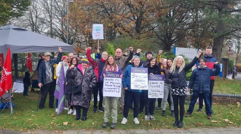 Picket line of mental health workers in Greater Manchester. Supported by UNISON and Unite. Nov 2024