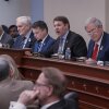 BUTGET YODIY ARRARY ARRINGTON, Center, appears: Brendan Boyle, DST. Ralman, right. House discussions voted to search for at least $ 880 billion to use references to the power committee and trade business, which includes inclusions.